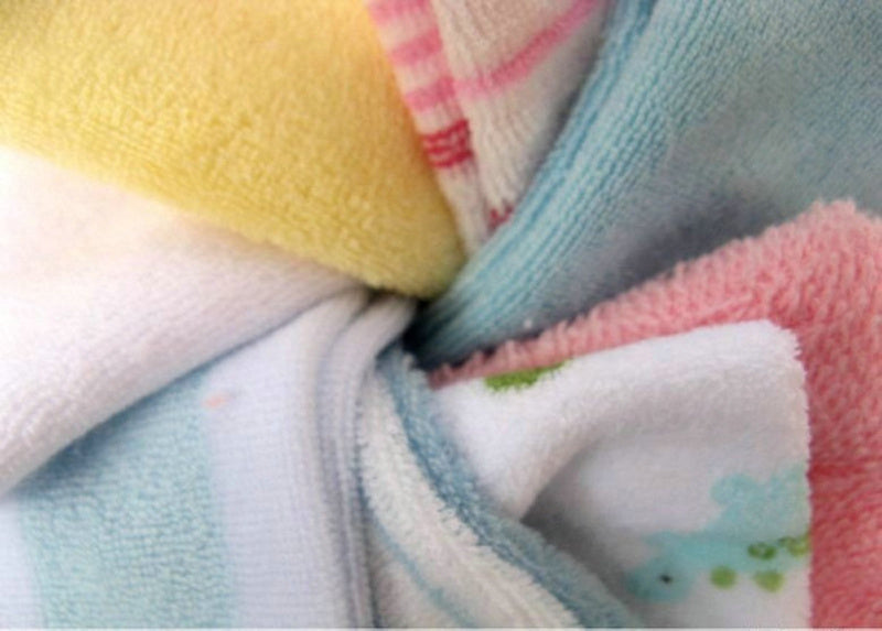 Serviettes Douces Couleurs Aléatoires pour Bébé — Monptitlou
