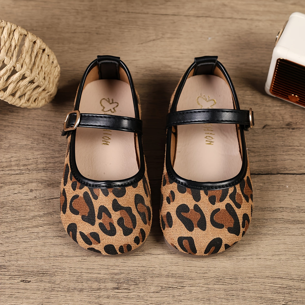 Chaussures plates Mary Jane imprimé léopard pour filles — Monptitlou Image