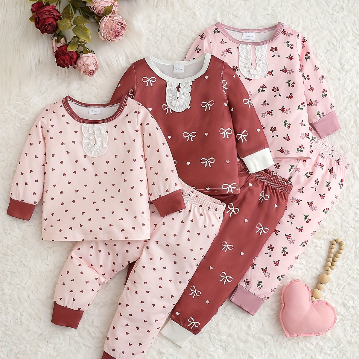 Pyjamas pour filles motif floral/cœur/nœud doux et confortable — Monptitlou Image