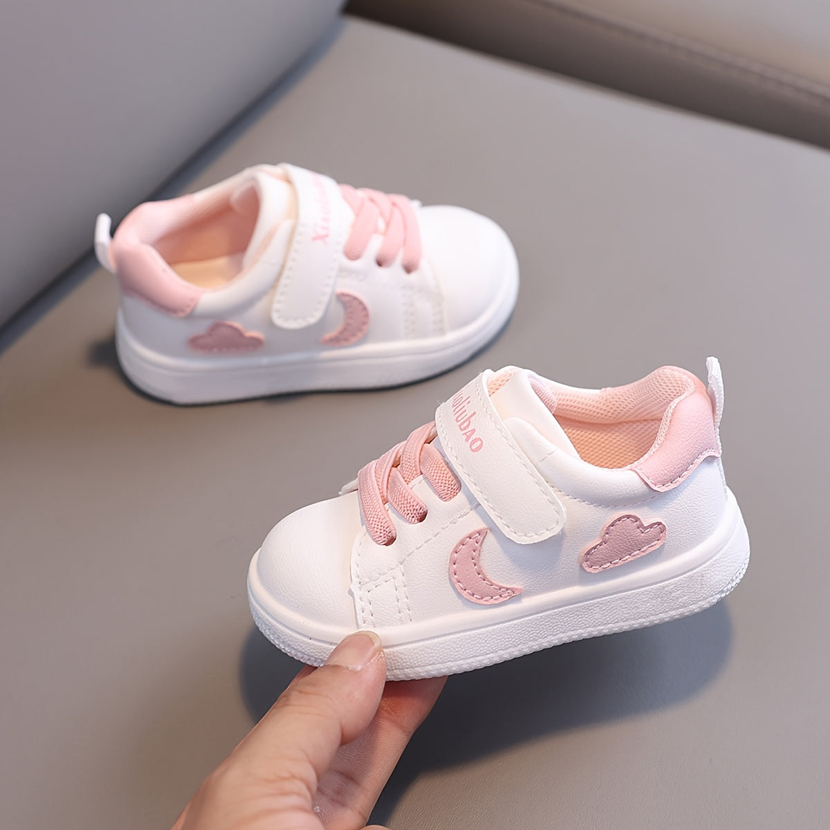 Chaussures de marche pour enfants style printemps et automne — Monptitlou Image
