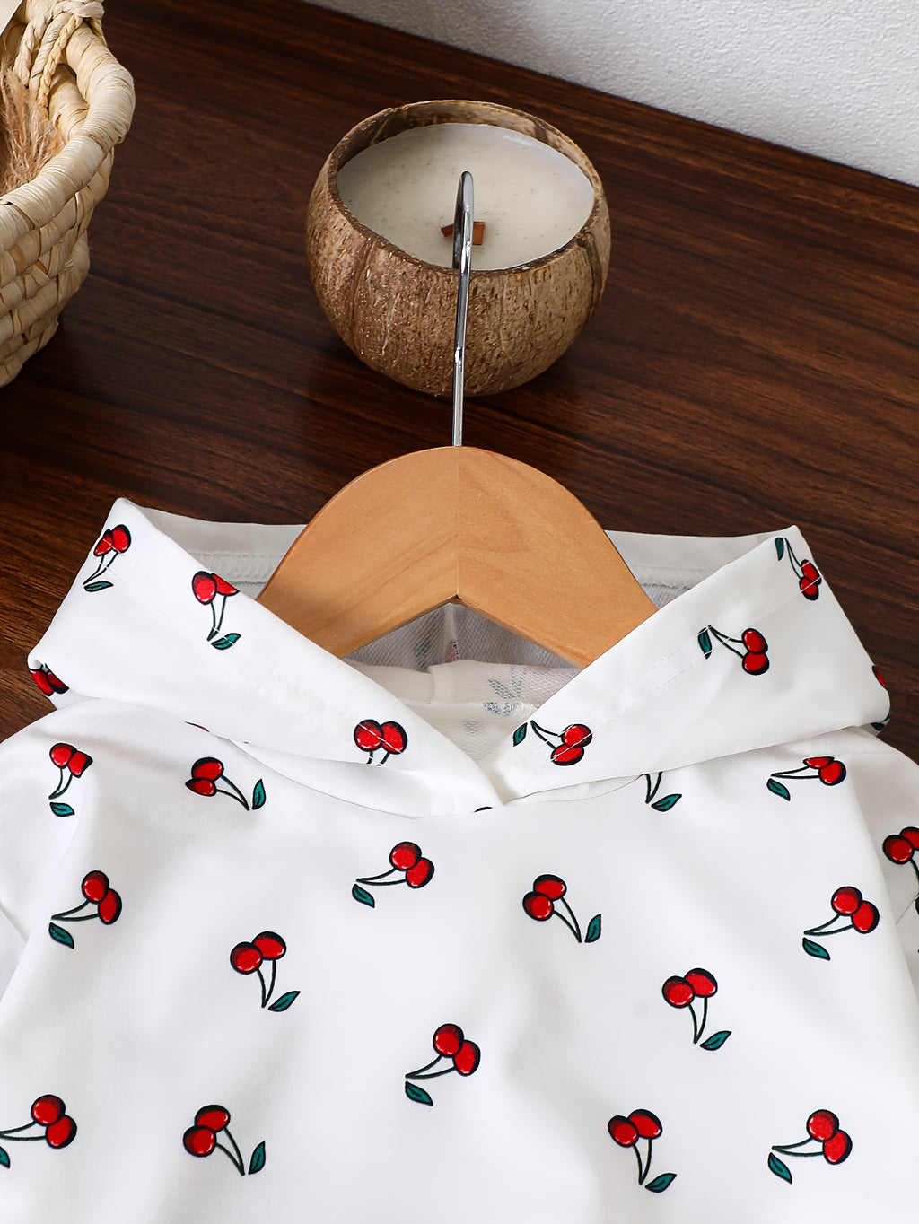 Pull à capuche manches longues imprimé cerises partout pour filles — Monptitlou