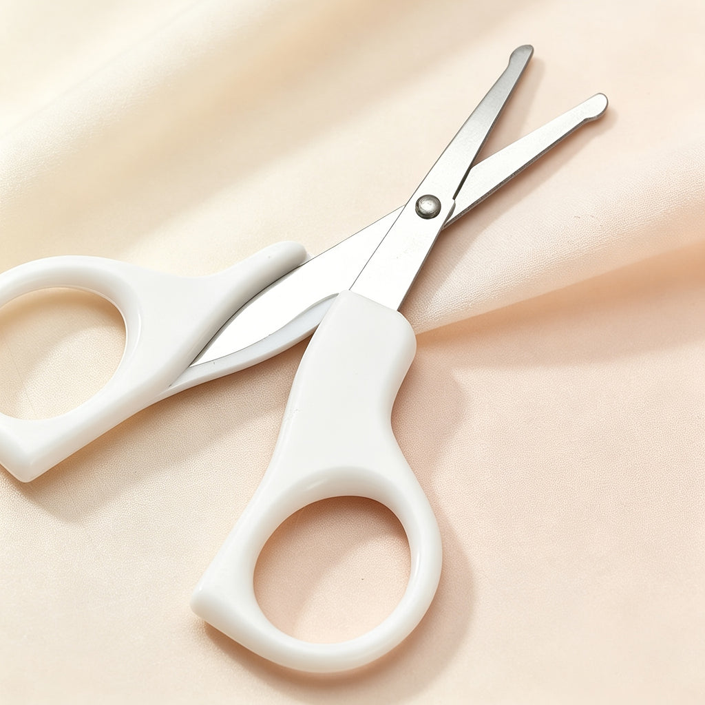 Set de soins 9 pièces blanc avec trousse portable grise — Monptitlou