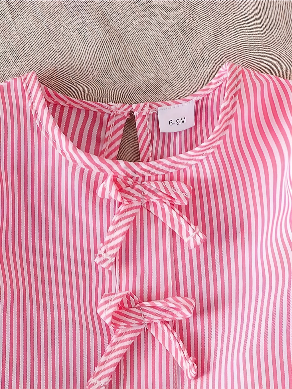 Ensemble haut à manches bouffantes rayé et pantalon large pour bébé — Monptitlou