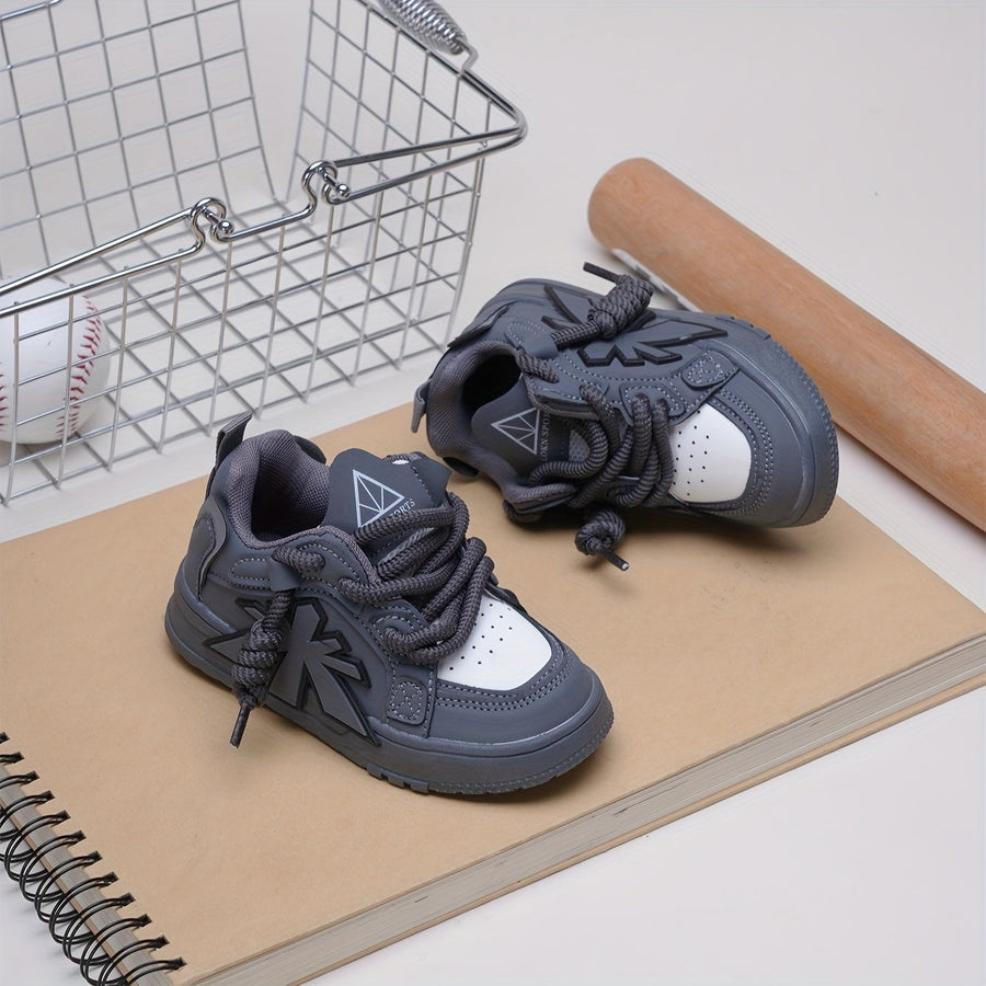 Chaussures de sport décontractées rose pour bébés filles — Monptitlou