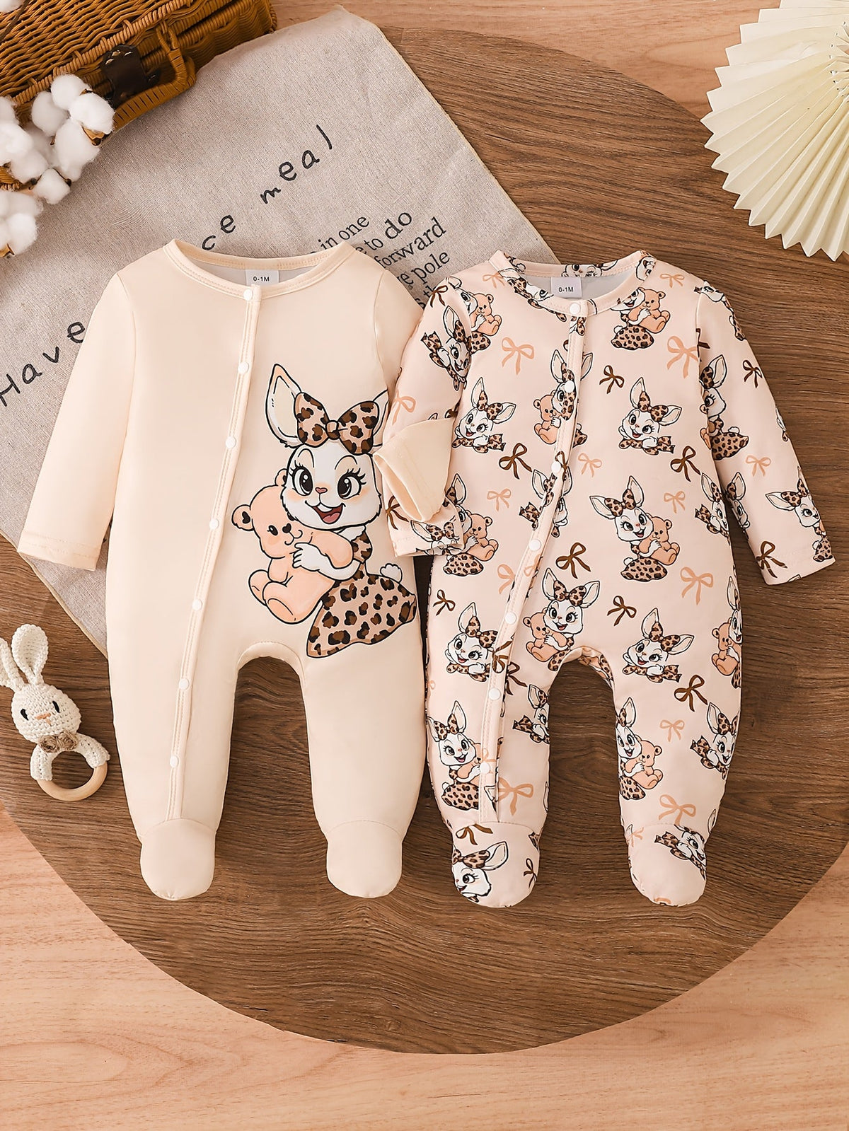 Barboteuse Bébé Fille Manches Longues et Pieds — Monptitlou Image